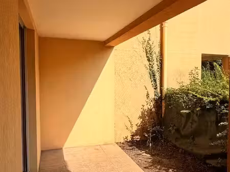 studio rez de jardin