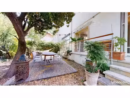 maison de ville 5 pièces 209 m²