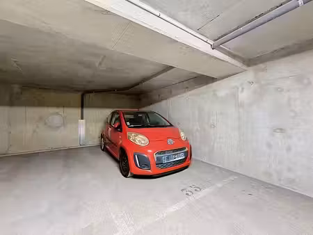 parking le pre saint gervais 12.10 m2