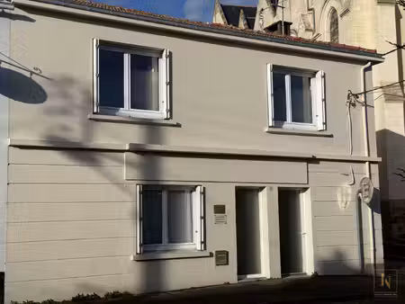 chaumes-en-retz centre-ville, maison 2 chambres possibilité