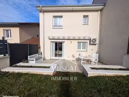 maison 4 pièces 82 m²