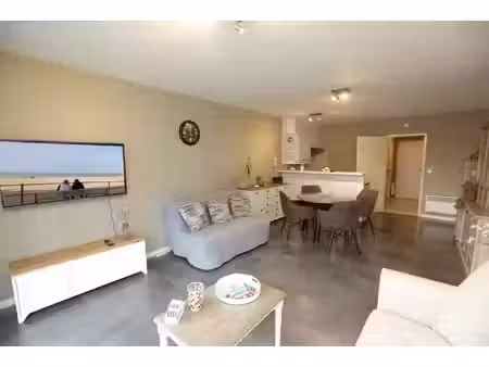 appartement te koop in oostende met 1 slaapkamer