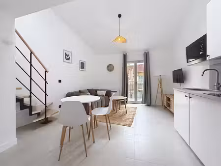 location appartement 1 pièce 26m² nice 06000