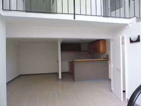location maison 3 pièces 64 m² à agen (47000)