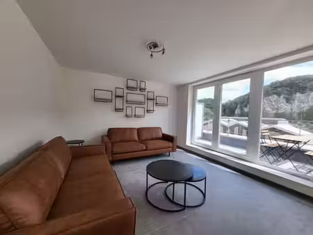 duplex 3 chambres spacieux (148m2), peb-a- à namêche