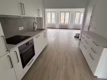 appartement rénové, 2 chambres, ixelles