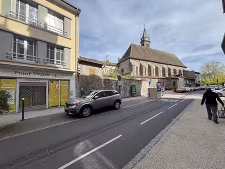local commercial aurillac (15) secteur carmes