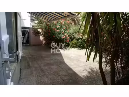 appartement de caractère en centre-ville, avec terrasse