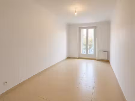appartement 2 pièces – 47,92 m² – parc impérial / piol