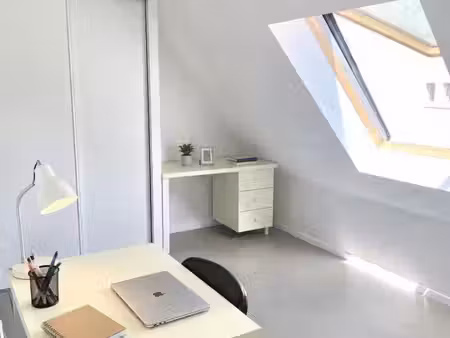 studio étudiant – emplacement idéal, résidence récente avec parking couvert