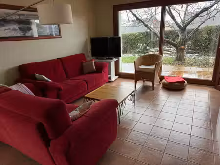 maison familiale à 5 mns de laval centre