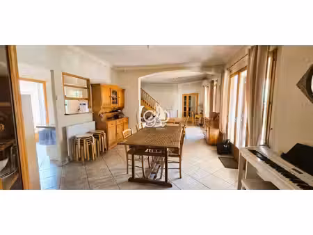 maison 184 m2 au grau-du-roi (30240) volumes exceptionnels