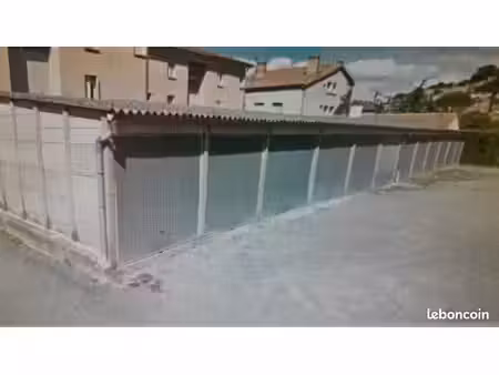 garage fermé à crest
