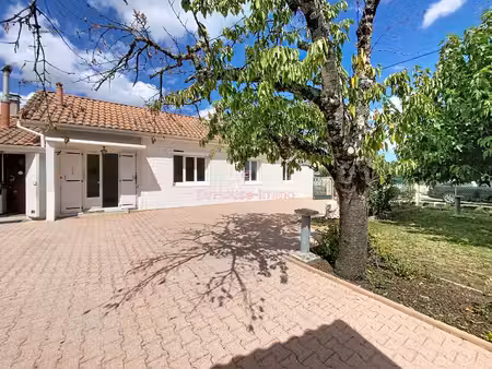 maison 57 m² avec garage de 40 m² et jardin - mérignac, secteur du phare