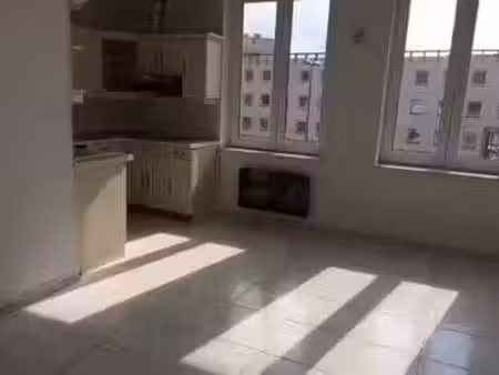 location appartement 2 pièces 48 m² à lille (59000), 750 €