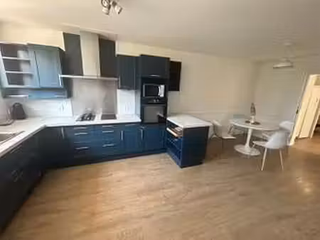 location maison à quimper (29000) : à louer / 129m² quimper