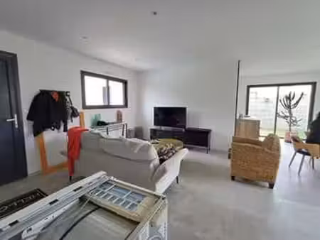 location maison meublé à saint-andré-treize-voies (85260) : à louer meublé / 95m² saint-an