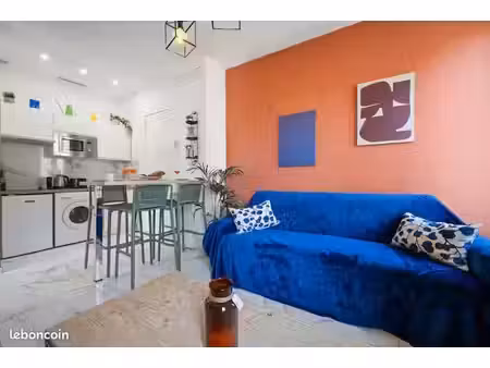 t2 entièrement meublé, 27 m2, quartier gambetta/ liberation