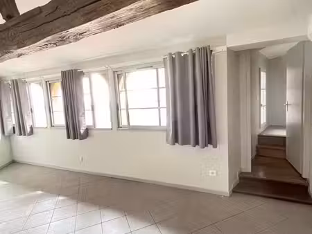 appartement climatisé 1 pièce 26 m2