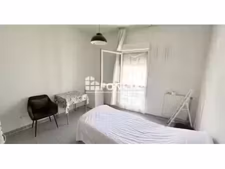studio residence recente boulevard de paris