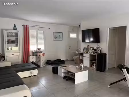 maison à louer exireuil