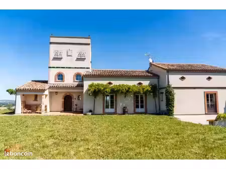 tarn 81 - grande maison de caractère contemporaine avec studio indépendant et vue exceptio