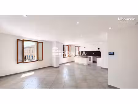 appartement t4 de 103 m² avec climatisation au 1er étage centre-ville