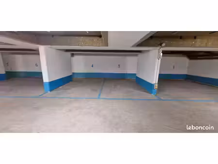 à louer – place de parking en sous-sol sécurisé