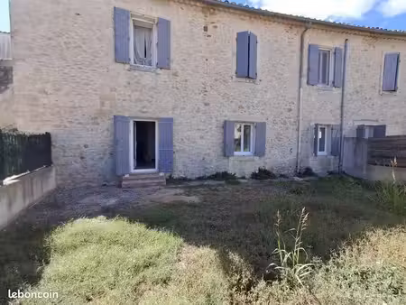 apparemment t3 avec jardin et parking