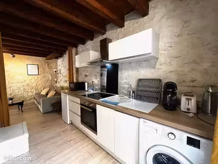 studio 1 pièce 23 m²
