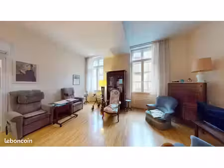 appartement 3 pièces 59 m²