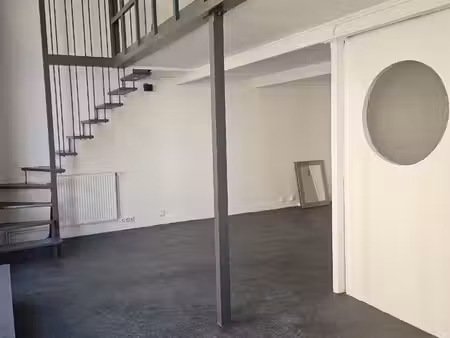 local commercial poitiers 75m2