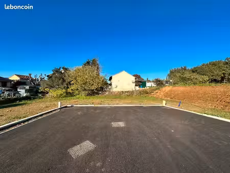 terrain 363 m² pierrefeu du var