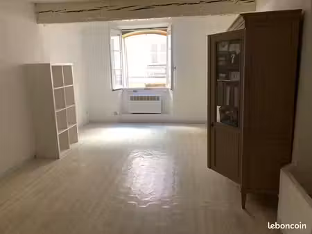 30m2 centre ville port