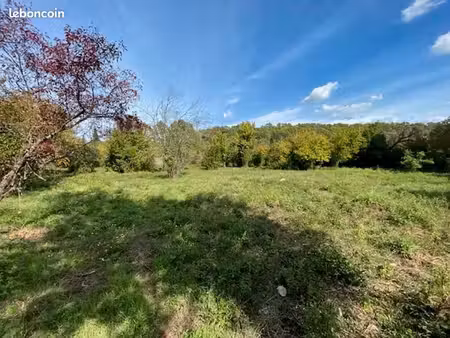 terrain 626 m² carnoules