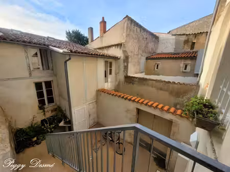 appartement à vendre 1 pièces la rochelle (17) - cœur historique de la rochelle - a 200m d