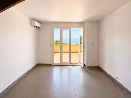 2pièces avec terrasse – domaine privé de la madrague – saint-cyr-sur-mer