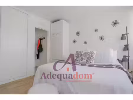 quartier bac - studio en rez-de-chaussée avec cave