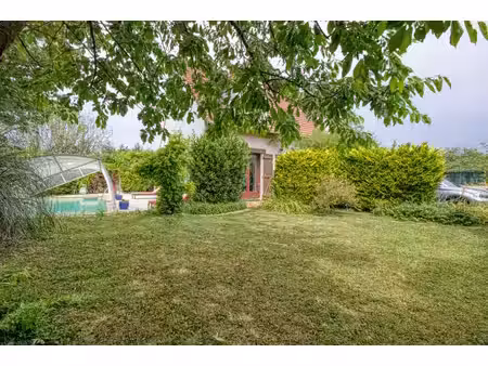 chalifert – maison familiale avec piscine sur un terrain de 827 m²