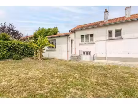 maison gétigné 5 p . 3 chs . 96 m² . garage . cave . t 415 m²