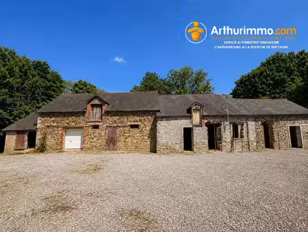 ancien corps de ferme à rénover – beau potentiel sur 1,2 hectare
