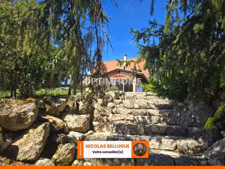 maison 5 chambres au calme avec piscine à issigeac