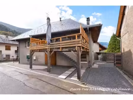 giez – ensemble immobilier 195 m² – 3 logements + plateau indépendant – proche du lac...