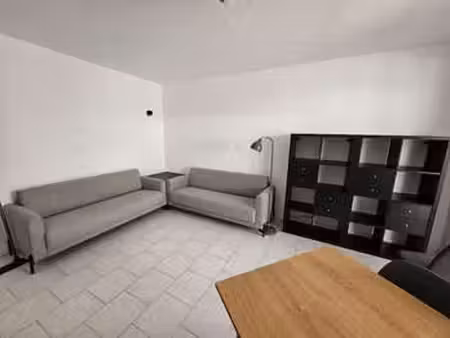 location maison colocation à saint-barthélemy-d'anjou (49124) : à louer colocation / 16m² 