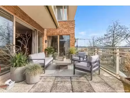 penthouse à vendre avec garage et terrasse , ixelles (rbw81127)