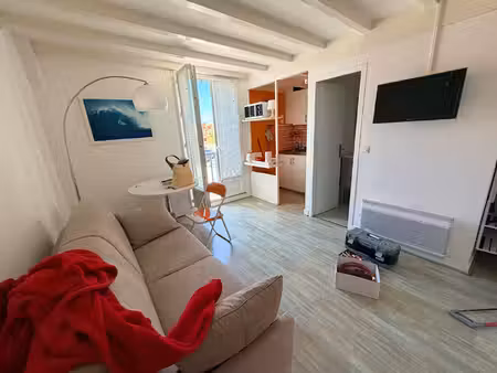 bail etudiant - t2 duplex meublé - 44 m² - biarritz