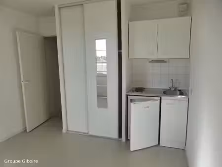 a louer - groupe giboire - appartement t1 - rennes gare