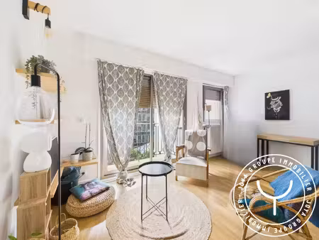 location studio meuble paris 8