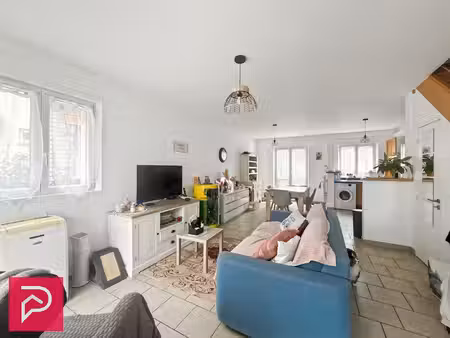 maison centre ville dans résidence privée à bernay