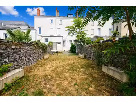 appartement t1 bis avec jardin privatif - proximité esa/catho